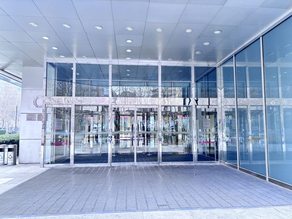 入口1
